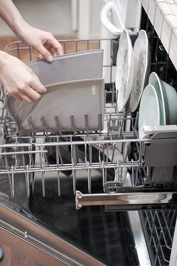 OHMO - Cat Food Mat, Silicone Pet Feeding Mat for Floor Non-Skid Waterproof Dog Water Bowl Tray, Easy to Clean Pet Placemat (Pink, 18 * 9.8'')