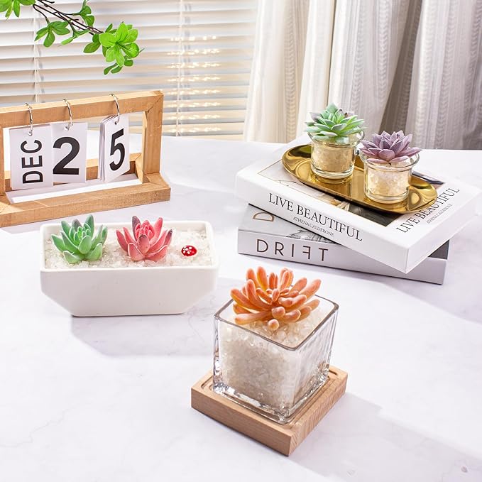 0.88 Lb Clear Quartz Crystal Chips Natural Tumbled Healing Crystal Chips Bulk Crushed Stones, Betta Fish Tank Gravel Rocks Clear Mini Pebbles for Aquarium, Vase Fillers, Succulent Plants Decor, 3-5 mm