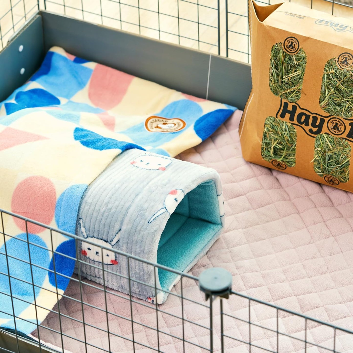 GuineaDad Premium Liner – Fleece Guinea Pig Cage Liner – Ultra-Plush Reusable Fleece Bedding with Waterproof Bottom – (Peach Pie)