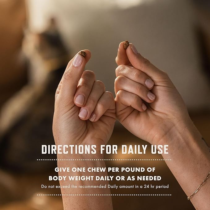 Rocco & Roxie Cat Calming Treats with Melatonin for Cats, Stress and Anxiety Relief, Keep Calm for Grooming, Travel, or Vet Visits, Aid Sleep with Organic Ashwagandha and GABA, Chicken Flavored Chews